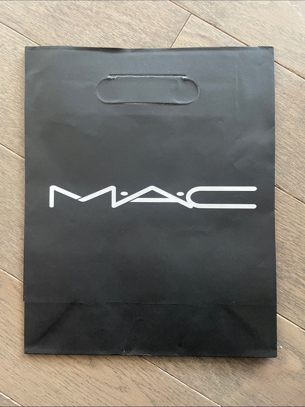 ✨FREE WITH ANY PURCHASE MAC Cosmetics Black Shopping Tote with White Logo